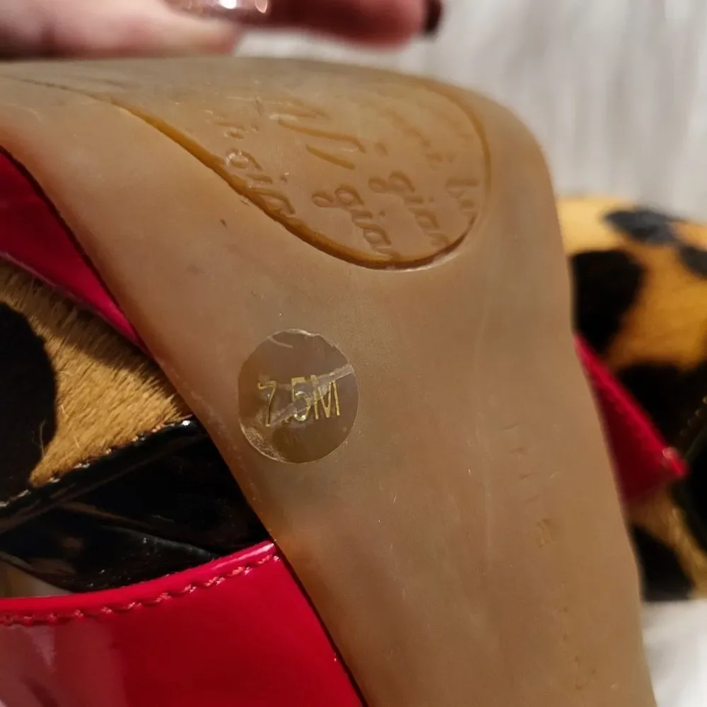 Gianni Bini Leopard Print Heels Red Patent Leather Straps Size 7.5M